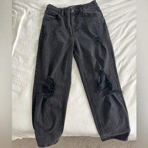 Wild Fable Black Distressed Tapered Jean (10)